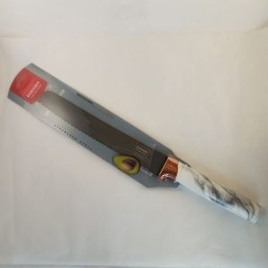 COUTEAU chef A DENTS LAME NOIRE 33cm BOBSSEN 240pcs/ctn P18 12.21