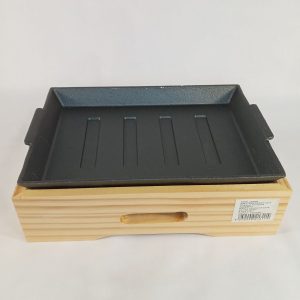PLAQUE EN FONTE poelon RECT support bois  24*16.5cm 15/ctn P19 01.22