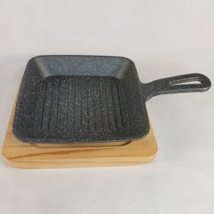 PLAQUE EN FONTE poelon RECT support bois 16/2cm 20/ctn P19 01.22